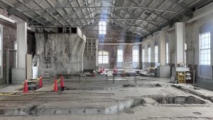 丸山変電所内部003