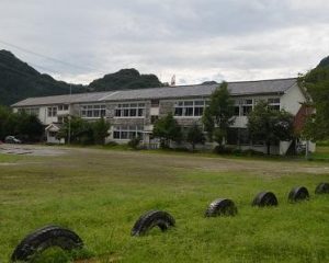 旧坂本小学校